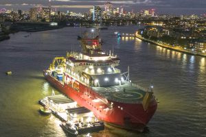 The $280 million icebreaker that navigates antarctic darkness to illuminate global science