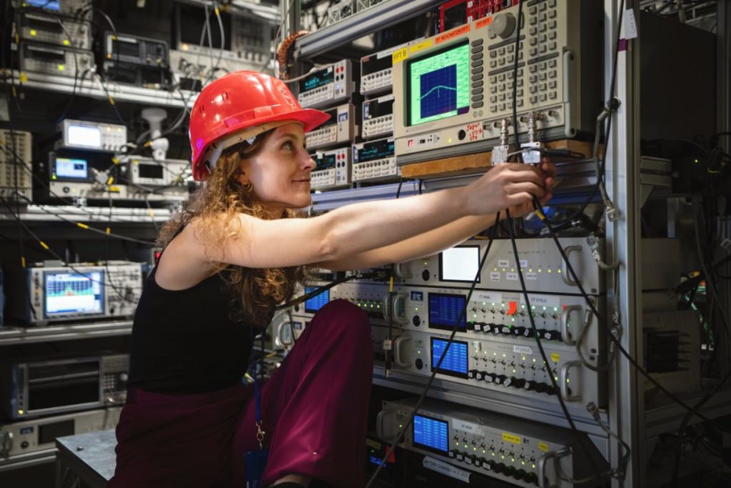 The First Antimatter Qubit Just Dropped — and It’s Changing Physics Forever